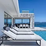 Ateneum With Sea View, Jacuzzi And Infinity Pool * Labin (Istria)